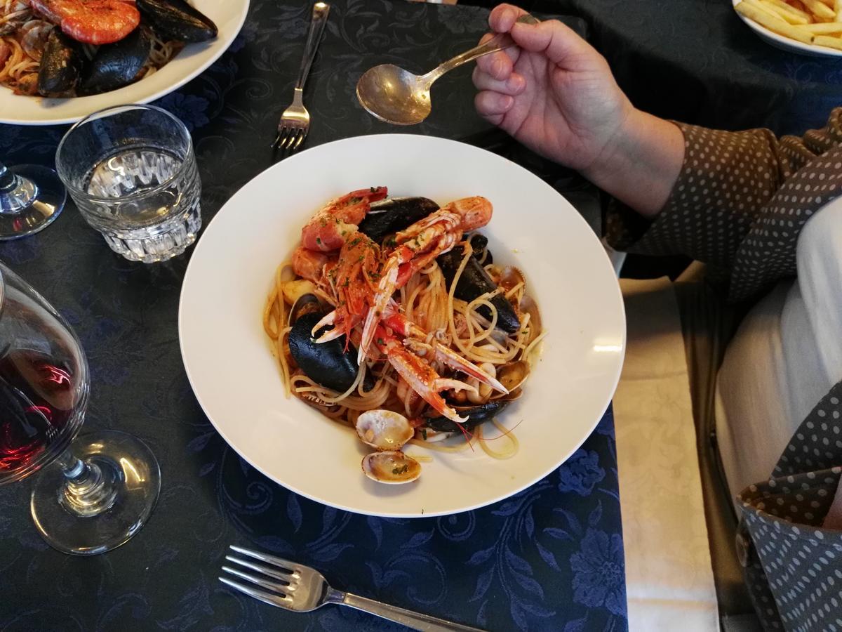 Hotel La Romantica 马内尔巴 外观 照片
