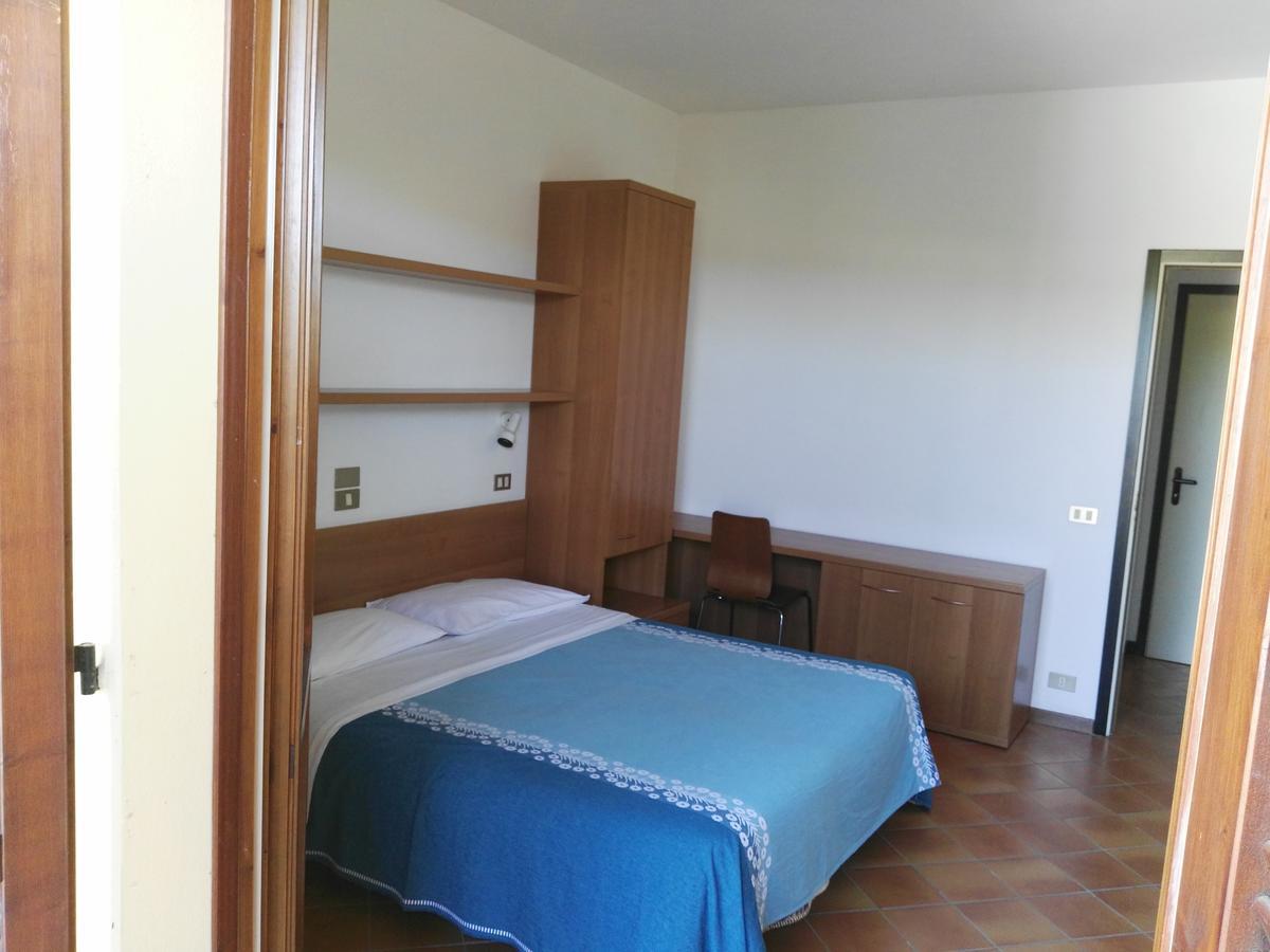 Hotel La Romantica 马内尔巴 外观 照片